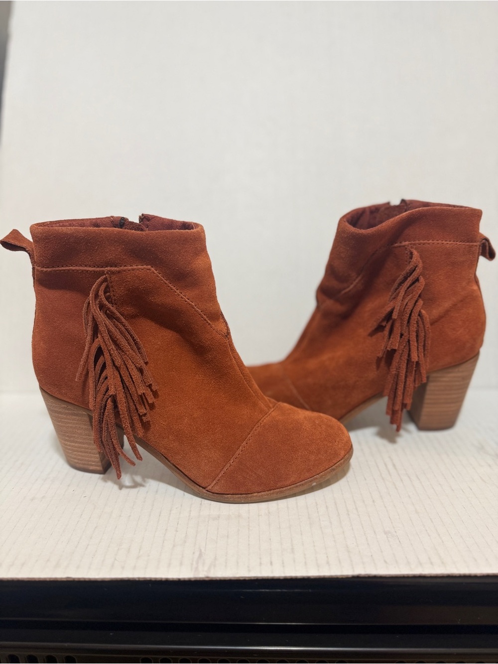 Toms Womens Lunata Suede Fringe Ankle Boots Sz 7 Western Boho Chic